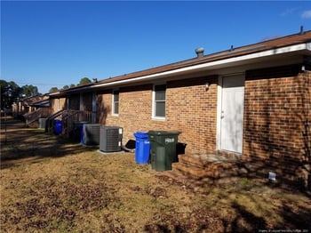 702 Dashland Dr, Fayetteville, NC 28303