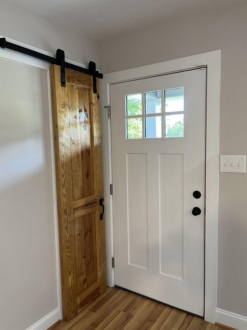 702 W Holt St, Mebane, NC 27302