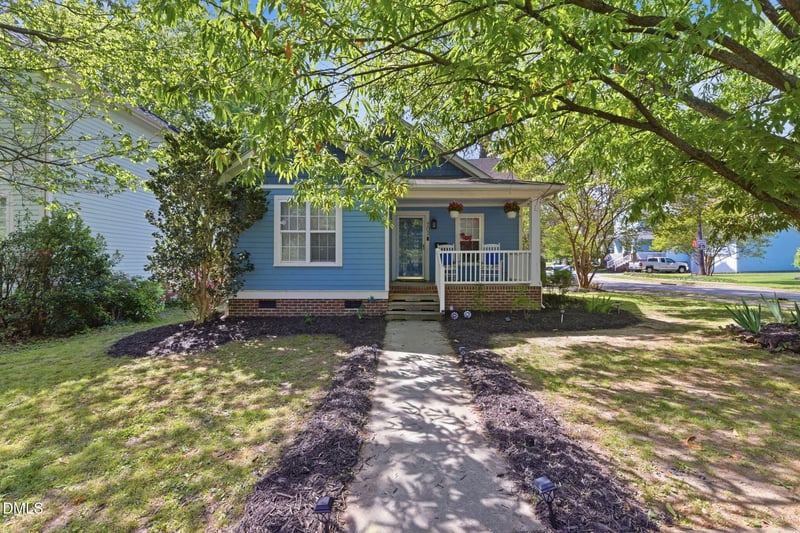 702 Jones St, Raleigh, NC 27601