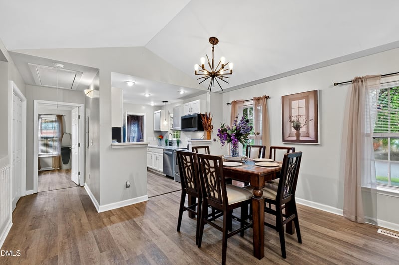 702 Jones St, Raleigh, NC 27601
