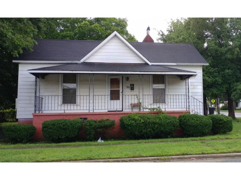 702 Maple, Burlington, NC 27215