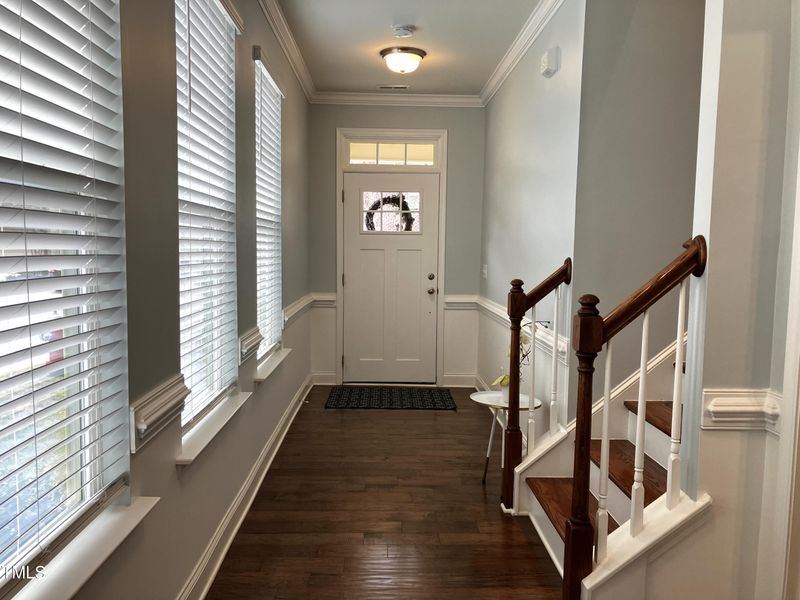 702 Newlyn Dr, Raleigh, NC 27606