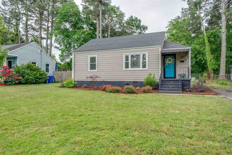 702 Penn Rd, Raleigh, NC 27604
