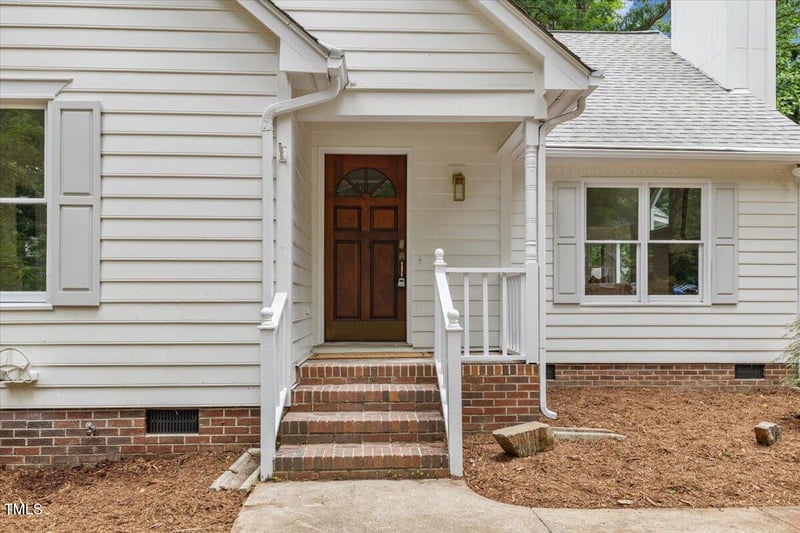 702 Sanderson Dr, Durham, NC 27704