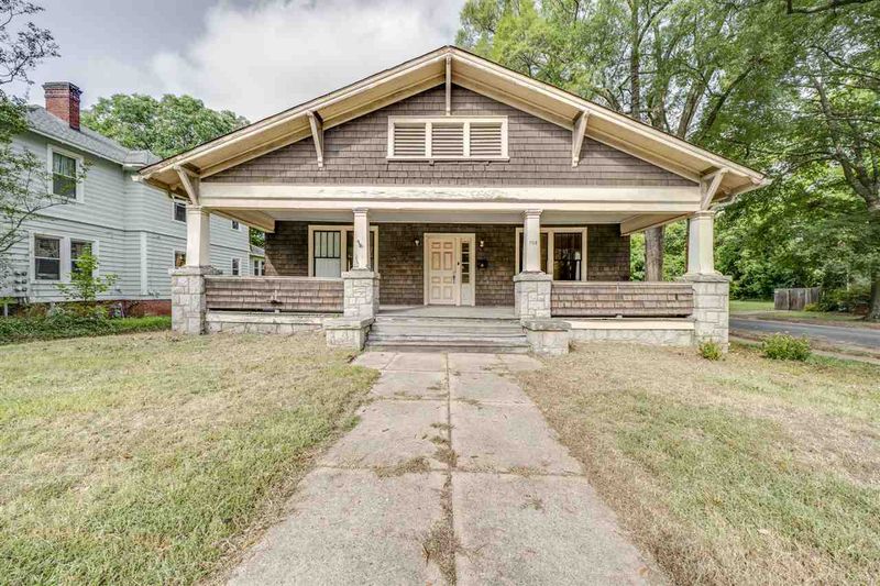 702 Shepherd St, Durham, NC 27701