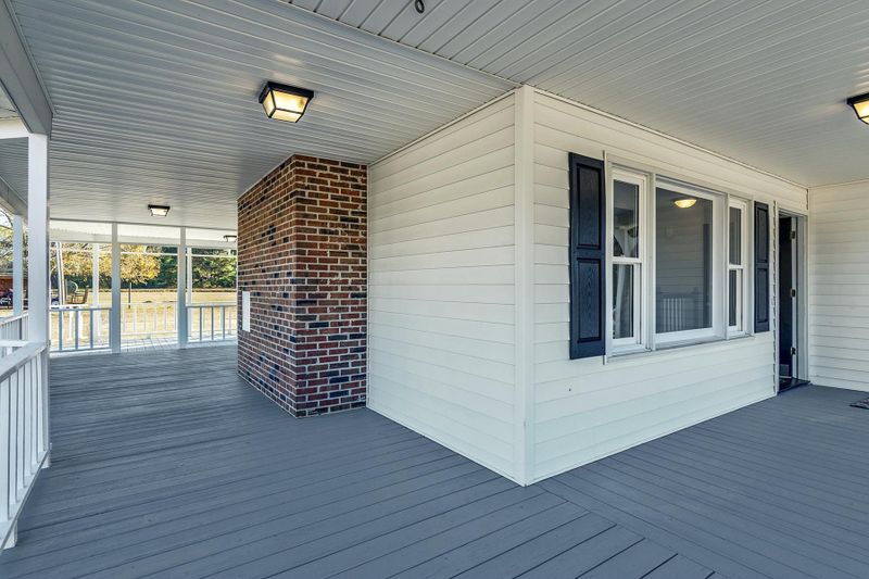 702 Stanley St, Four Oaks, NC 27524