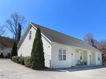 702 Sykes St #A, Chapel Hill, NC 27516