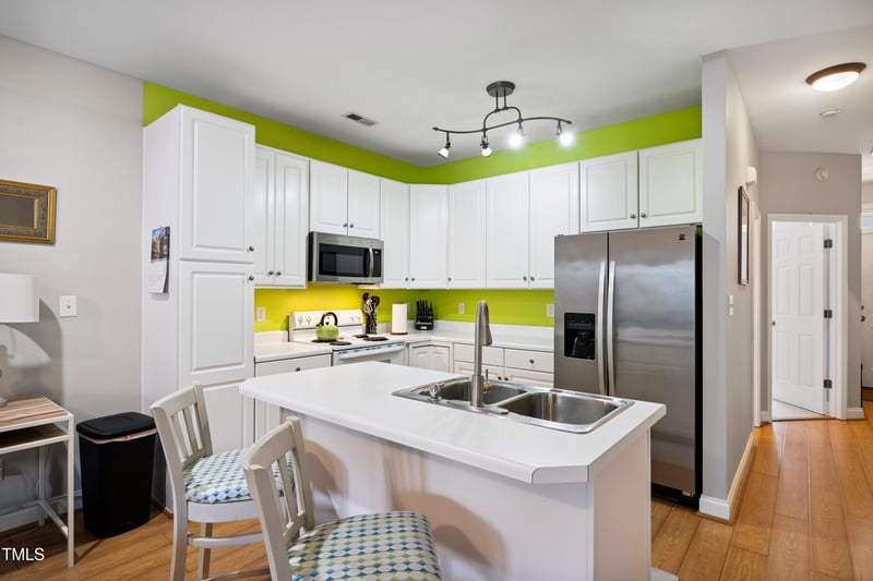 702 Teague Pl, Durham, NC 27707