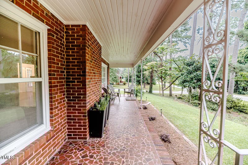 702 Vance St, Sanford, NC 27330