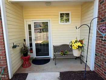 702 Village Lake Dr, Mebane, NC 27302