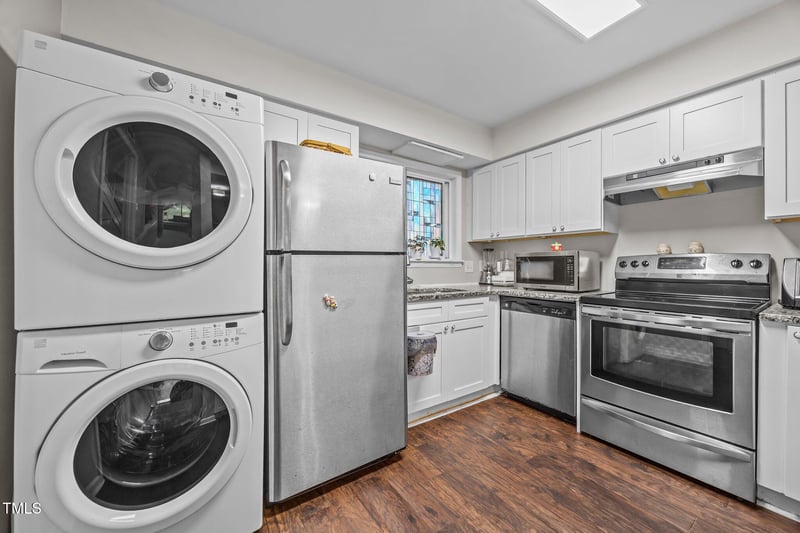 7020 Longstreet Dr #A, Raleigh, NC 27615