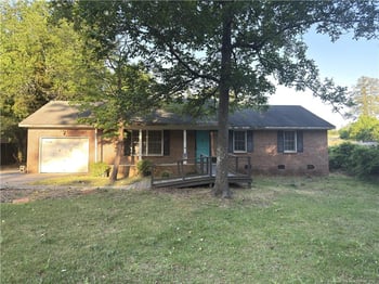 7020 Lure Ct, Fayetteville, NC 28311