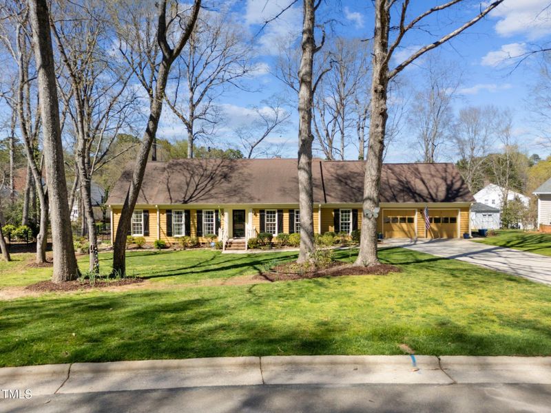 7021 Cedar Bend Ct, Raleigh, NC 27612