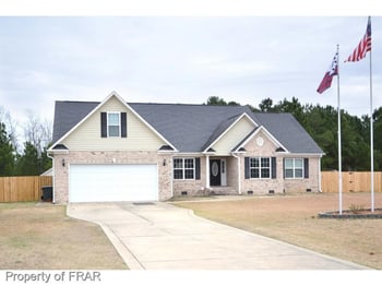 7021 Pope Cashwell Ct, Hope Mills, NC 28438