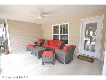 7021 Pope Cashwell Ct, Hope Mills, NC 28438