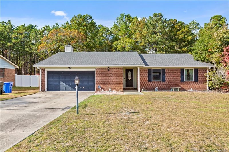7021 Timbercroft Ln, Fayetteville, NC 28314