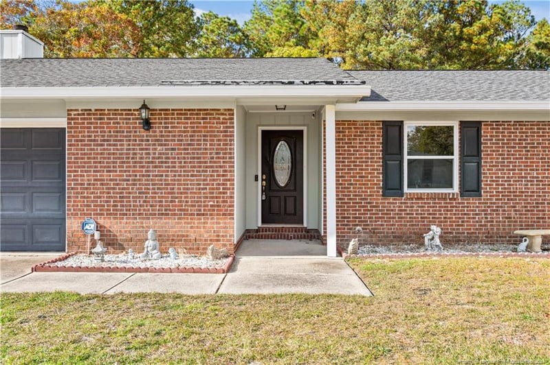 7021 Timbercroft Ln, Fayetteville, NC 28314