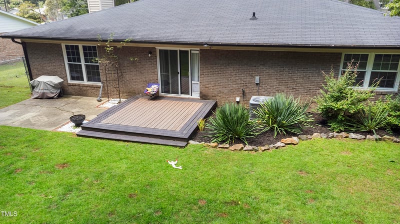 7023 Calamar Dr, Fayetteville, NC 28314