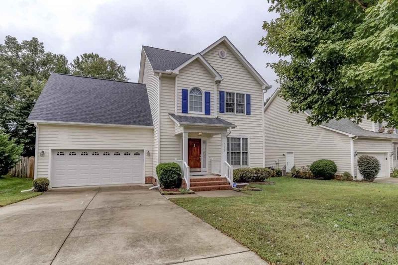 7023 Englehardt Dr, Raleigh, NC 27617