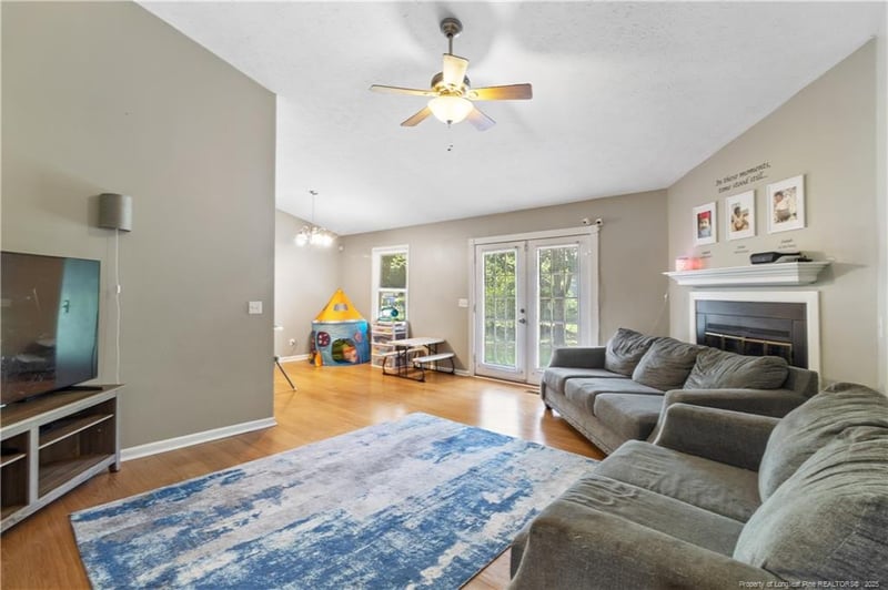 7025 Pantego Dr, Fayetteville, NC 28314