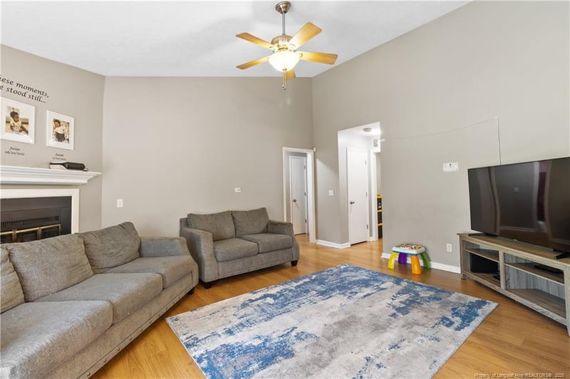 7025 Pantego Dr, Fayetteville, NC 28314