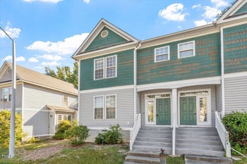 7026 Jeffreys Creek Ln, Raleigh, NC 27616