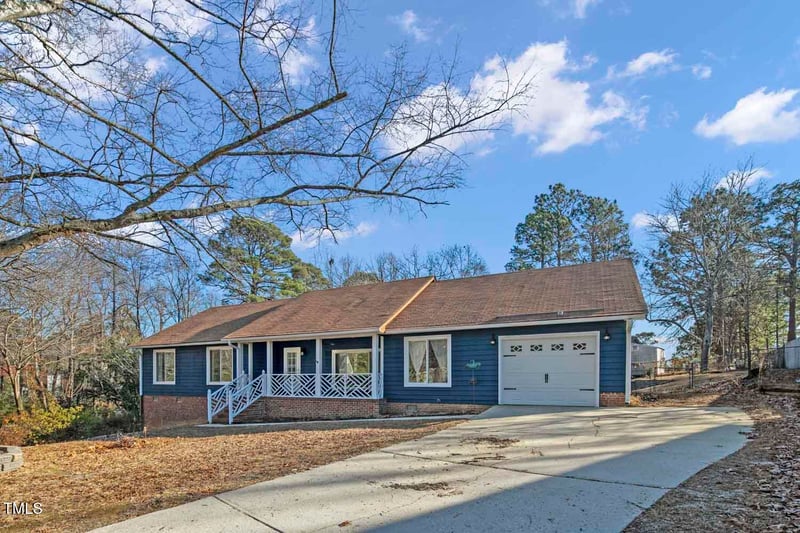 7026 Wickersham Rd, Fayetteville, NC 28314