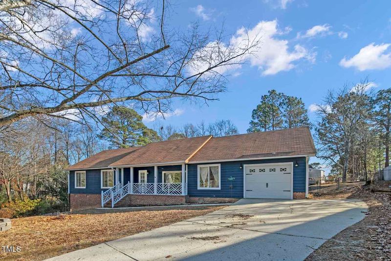 7026 Wickersham Rd, Fayetteville, NC 28314