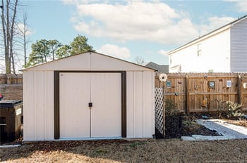 703 Amusement Dr, Hope Mills, NC 28348