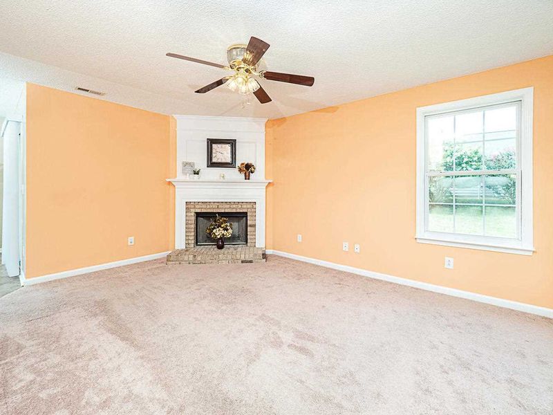 703 Bellmeade Bay Dr, Durham, NC 27703