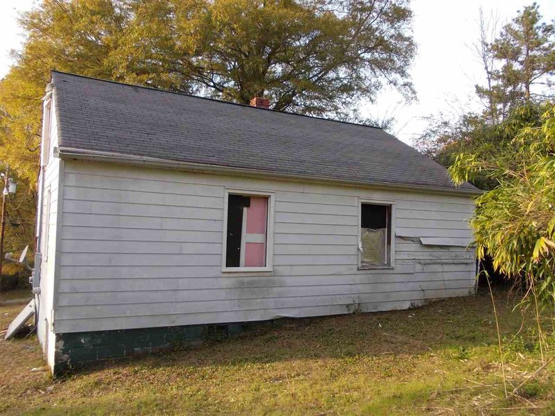 703 Bernice St, Durham, NC 27703