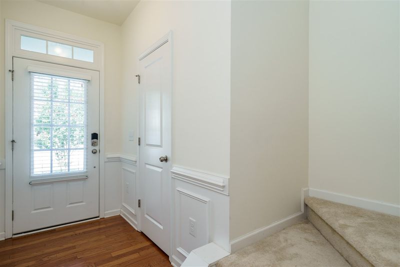 703 Briarcliff St, Apex, NC 27502