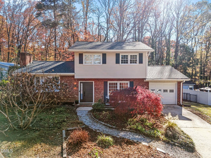 703 Brookgreen Dr, Cary, NC 27511