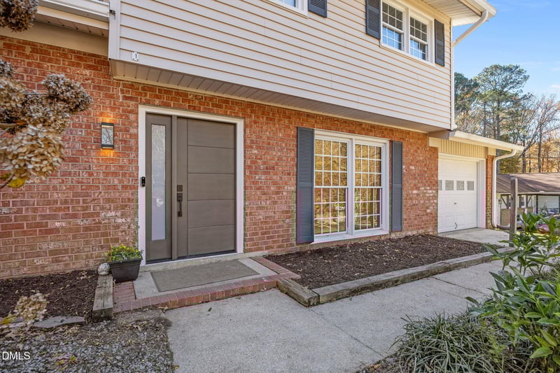 703 Brookgreen Dr, Cary, NC 27511