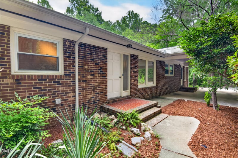 703 Caswell Rd, Chapel Hill, NC 27514