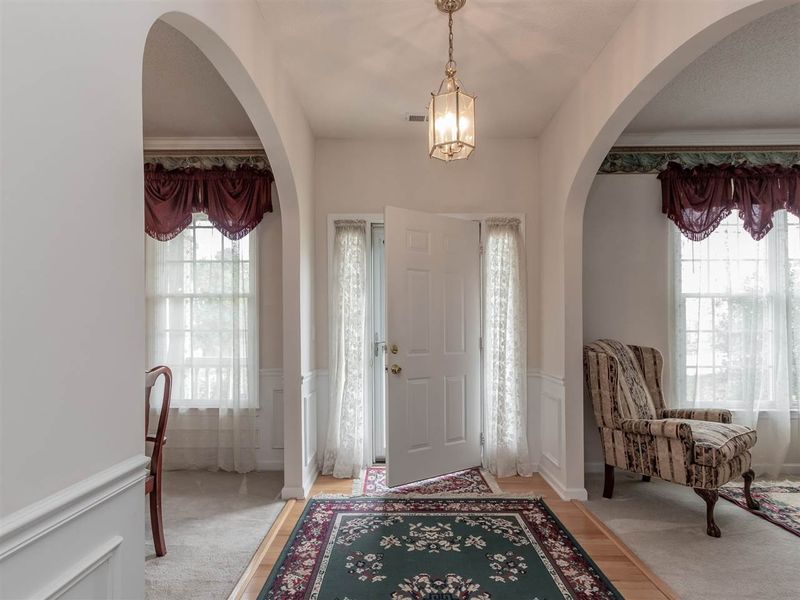 703 Clearview Ln, Durham, NC 27713