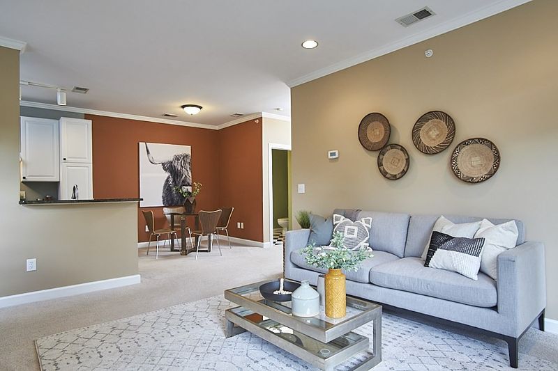 703 Copperline Dr #308, Chapel Hill, NC 27707
