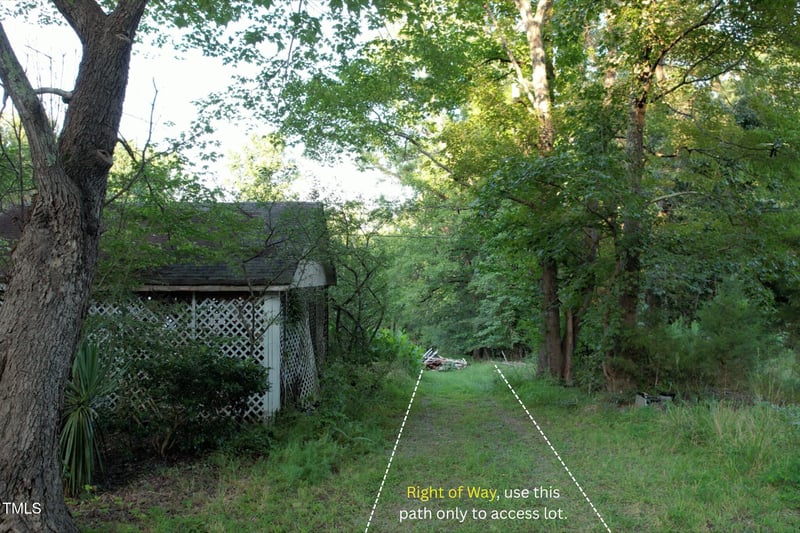 703 Council Ln, Chapel Hill, NC 27516