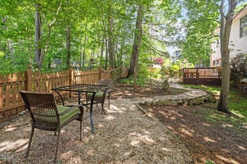 703 Cricketfield Ln, Cary, NC 27518