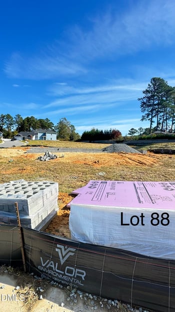 703 Dunlawton Ct, Sanford, NC 27330