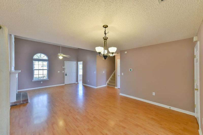 703 Edenberry Dr, Durham, NC 27713
