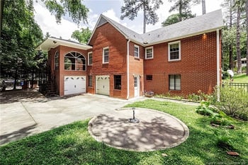 703 Glenwood Dr, Fayetteville, NC 28305