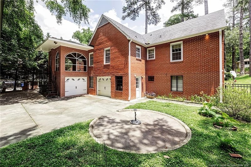 703 Glenwood Dr, Fayetteville, NC 28305