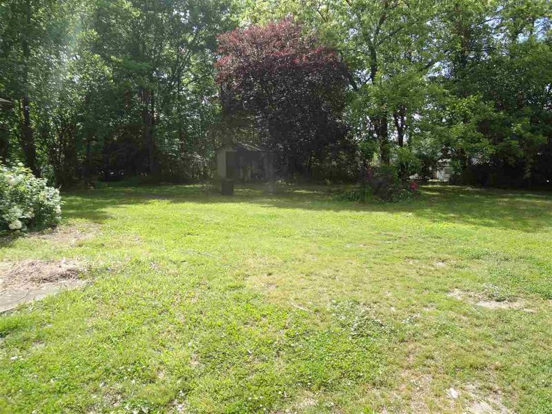 703 Kenmore Ave, Louisburg, NC 27549