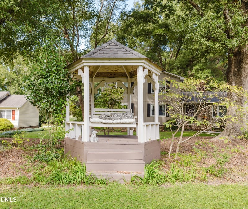 703 Leah Ln, Garner, NC 27529