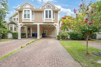 703 Marketview Ct, Fayetteville, NC 28301