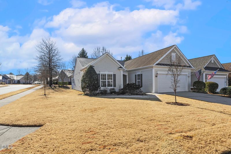 703 Nevins Pl, Cary, NC 27519