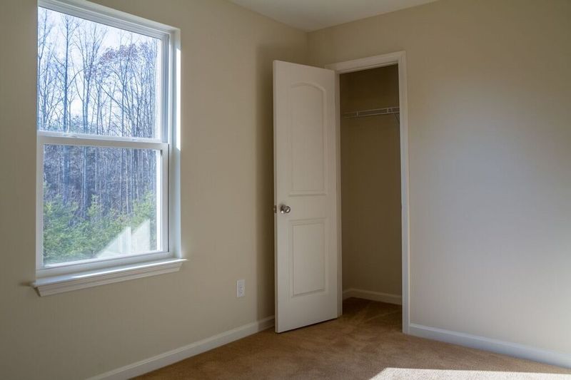703 Randolph Dr, Clayton, NC 27520