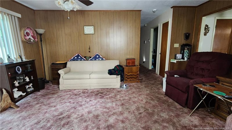 703 Roundtree Dr, Fayetteville, NC 28303