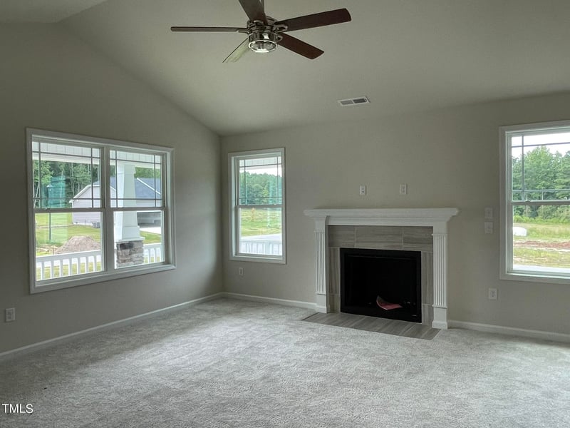 703 Sherrill Farm Dr, Benson, NC 27504